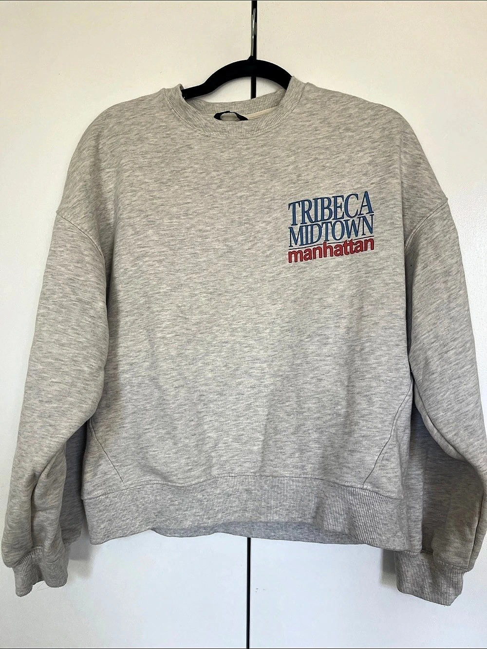 Zara Tribeca Midtown Manhattan Graphic Sweatshirt Graphic Gray Sweatshirt